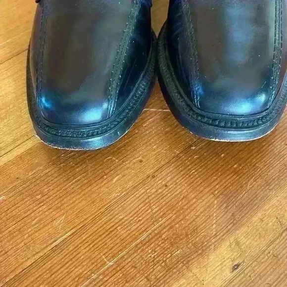 Allen Edmonds Hillcrest Black Leather Oxford Size 9 - Picture 4 of 9